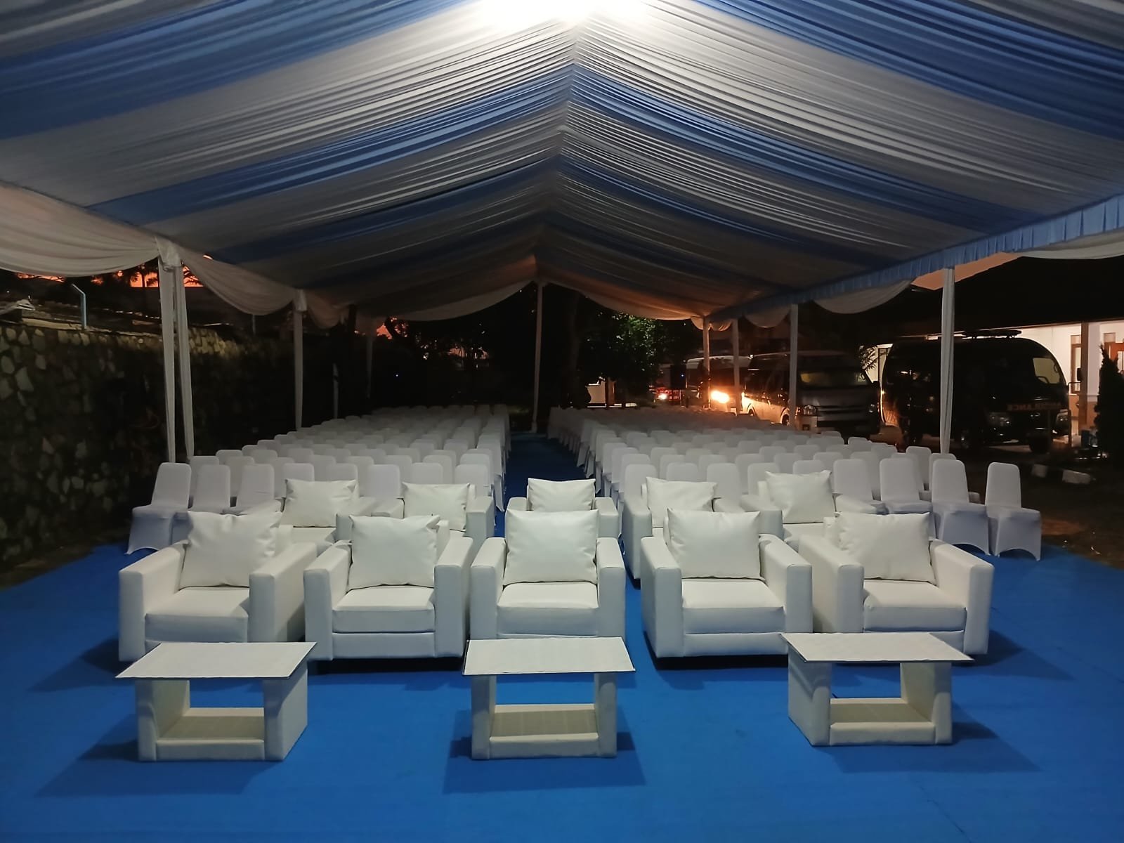 Jasa Sewa Sofa Jakarta