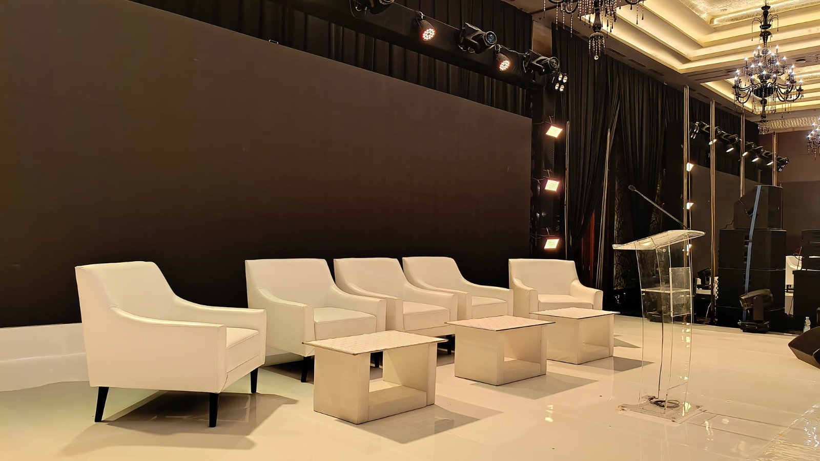 Sewa Sofa Area Gandaria City Convention Hall Gandaria