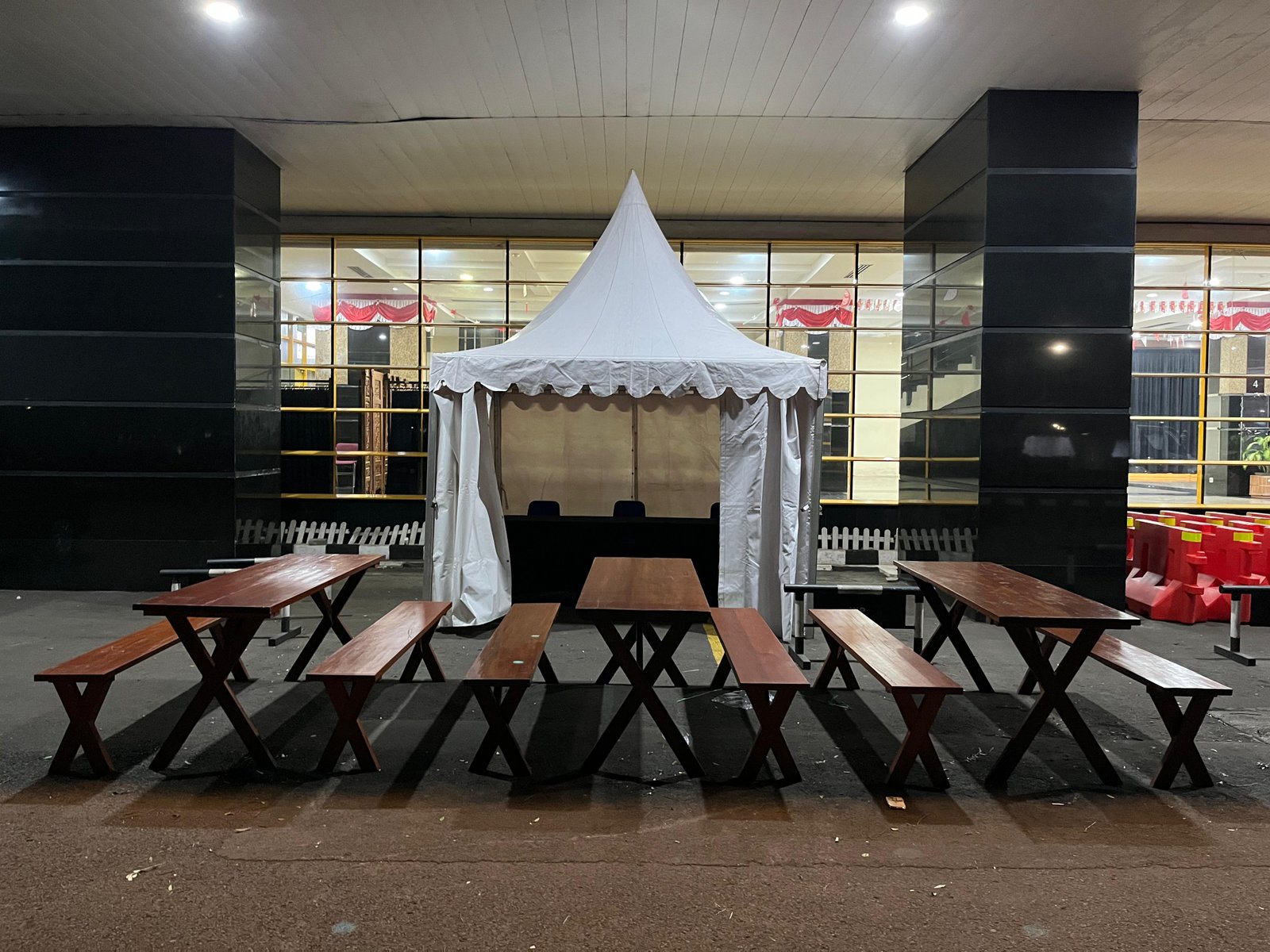 Sewa Kursi Event Terlengkap di Neglasari Tangerang