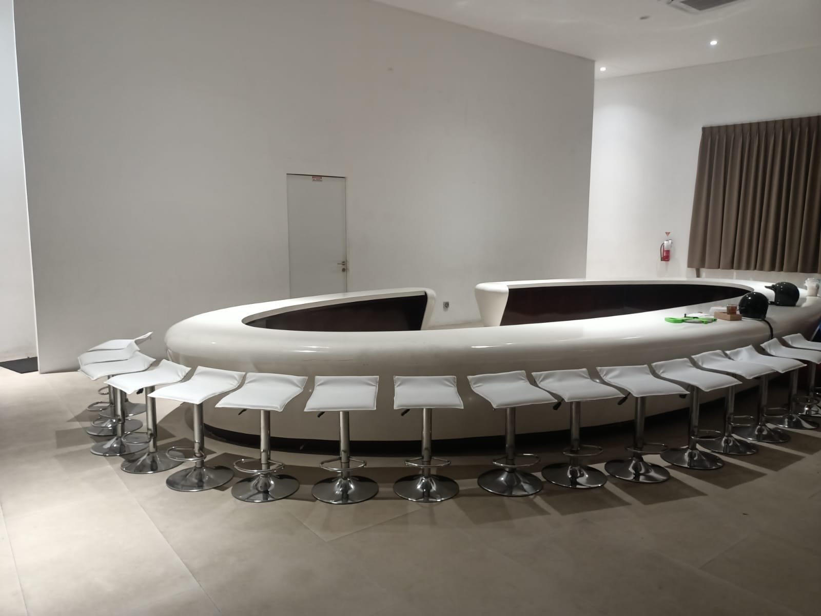 Sewa Kursi Murah dan Lengkap di Kedungwaringin Bekasi